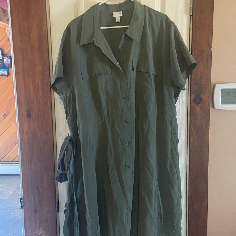 Ava & Viv Green 2X Button-Down Dress